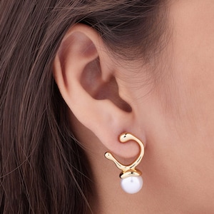 18k Gold plated Pearl Drop Earring | Unique Ear Cuff Design | Minimalist Gold Earrings | Statement Pearl Earrings | Elegant Gold Jewelry