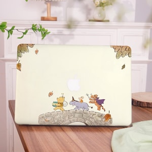 Winnie the Pooh & Friends Hard Laptop Case Cover for MacBook Air 15 13 11,MacBook Pro 16 14 13 15, M4 M3 M2 M1,Adorable Vintage Sleeves 2025