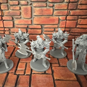 Orcs, 28mm miniature set for DnD, Pathfinder and other tabletop games