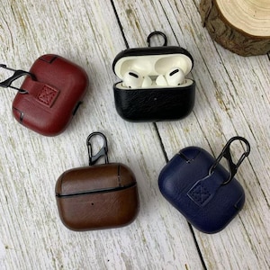 Aangepaste lederen AirPods-hoes met haak|Gepersonaliseerde AirPods Pro-hoes met monogram|Gegraveerde naam cadeau voor hem/haar | Hoes voor AirPods 1 2 3 4 Pro 2