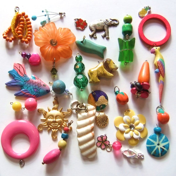 Junk Jewelry Part Lots Colorful Tropical Summer Vacation Theme Jungle Safari Charms and Pendants (SJ0031)
