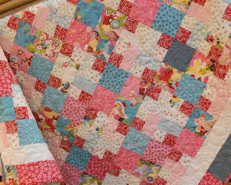 Quilt Pattern Candy Corners Multiple Sizes Layer Cake & Fat Quarter Friendly Hard Copy Version FREE SHIPPING image 4