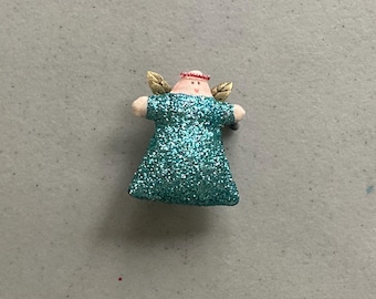 Handmade Angel, Angel Pin