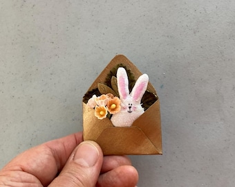 Broches de conejito hechos a mano