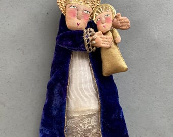 Adorno de la Virgen con el Niño Jesús