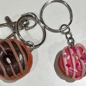 Doughnut keyrings, Food key chain, Novelty keyring, cake Keyring, chocolate ring doughnut, strawberry sprinkle doughnut keychain bag charm