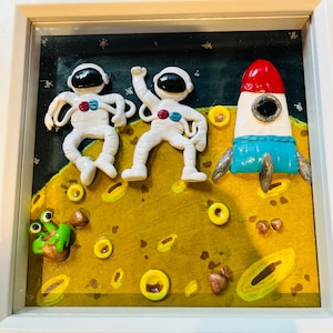 Personalised Spaceman on the Moon framed wall Art: Custom Kids Room Decor