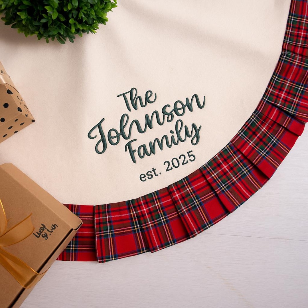 Personalised Embroidered Christmas Tree Skirt with Plaid Ruffles, Family Christmas Tree Skirt, Custom House Warming Gift, Xmas Home Decor