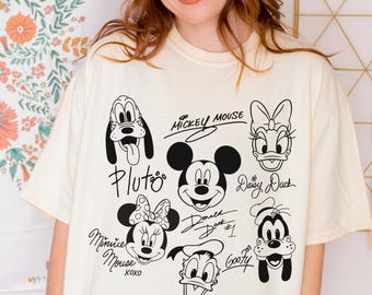Camiseta retro con las firmas de Mickey y sus amigos de Comfort Colors®, camiseta mágica, camiseta con personajes de Disney, camiseta con la cabeza del ratón de Disney, regalo de Mickey y compañía Disney