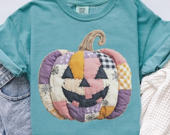 T-shirt en patchwork de citrouilles Comfort Colors® Chemise de saison des citrouilles Chemise d'automne automne Chemise d'action de grâces Chemise de citrouille d'Halloween T-shirt d'automne mignon