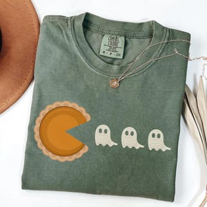 Comfort Colors®  Pumpkin Pie Shirt Fall Shirt Thanksgiving Gift Thanksgiving Shirt Thanksgiving Dinner Funny Fall Shirt Ghost Pumpkin Shirt