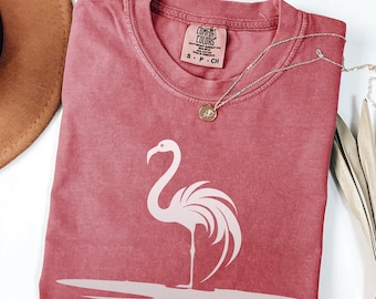 Comfort Colors® Flamingo Shirt Summer Beach Graphic Tee Cool Vacation Shirt Tropical Animal T-Shirt Trendy Women Tee Cute Flamingo Shirt