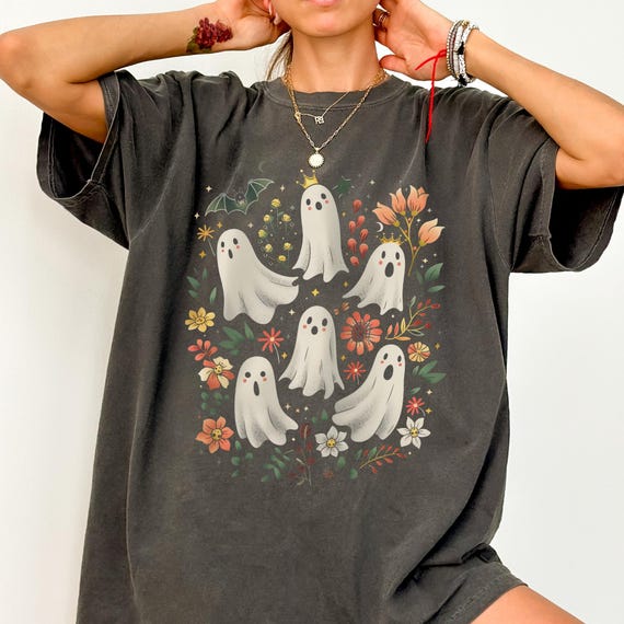 Comfort Colors® Floral Ghost Tee Fall Season Shirt Spooky Halloween Tee Fall Vibes T-Shirt Cute Ghost Halloween Tee Spooky Season Fall Shirt