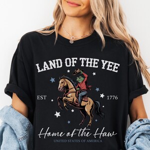 Comfort Colors® Funny 4th of July Shirt USA Fourth of July Shirt Yee Haw Shirt Cowboy Tee Western 4th of July Shirt Land of the Yee Frog Tee