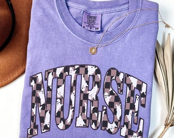 Chemise d'infirmière Comfort Colors® pour infirmière Chemise d'infirmière effrayante Chemise fantôme mignonne d'infirmière T-shirt d'infirmière fantôme T-shirt d'infirmière d'Halloween Cadeau pour infirmière