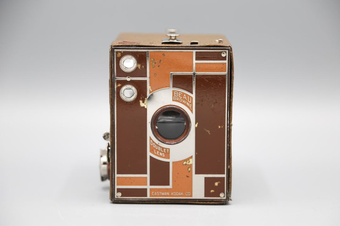 appareil photo ancien beau brownie kodak art deco