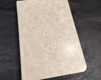 Biblia de cuero personalizada, encuadernación artesanal (traducción al ruso)