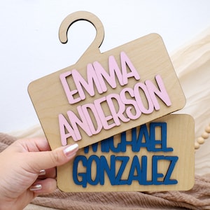 Wooden School Pickup Name Sign, Custom Carpool Dismissal Tag with Hook, Personalized 3D Name Label for Kids, Dismissal Label for Daycare