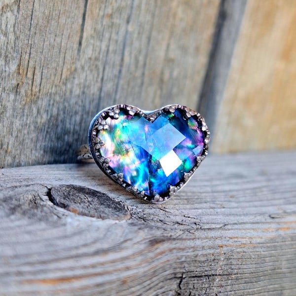 Anillo de ammolita arcoíris con corazón facetado, talla 9,75