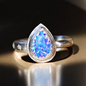 Anel feito à mão em prata esterlina e opala azul tamanho 3