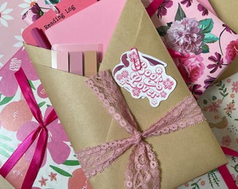 6-Month Book Subscription Box : Blind Date with a Book Box, Mystery Book Box