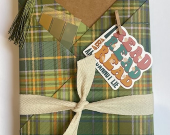Blind Date with a Book Gift: Custom Book Lover Gifts - Bookish Gifts