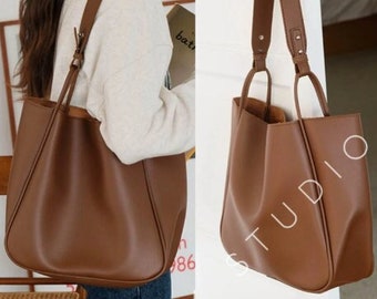 Everyday Leather Tote Bag | Vegan Leather Shoulder Bag | Tote with Removable Zippered Pouch | Moon