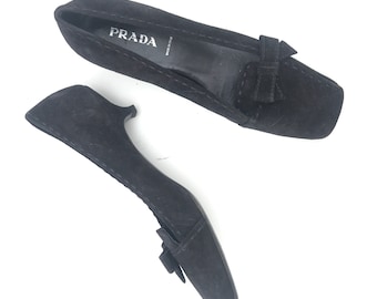 Vintage Prada Black Suede Kitten Heel Bow Detail sz 37.5