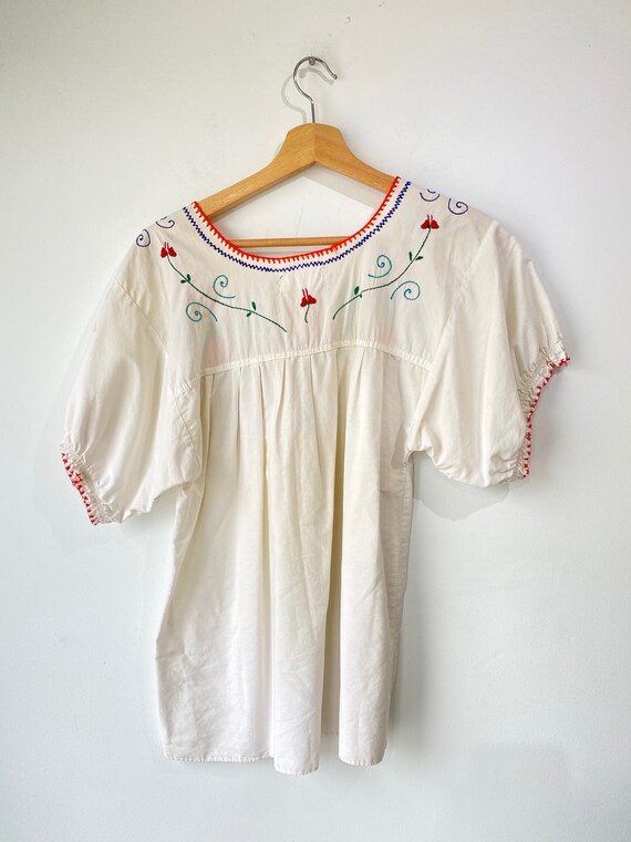 Colorful Mexican Embroidered Top - image 4