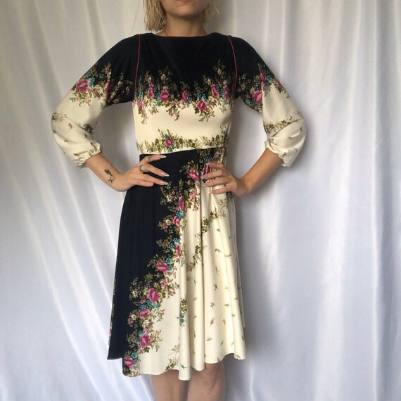 Vintage Floral Boatneck Midi Dress