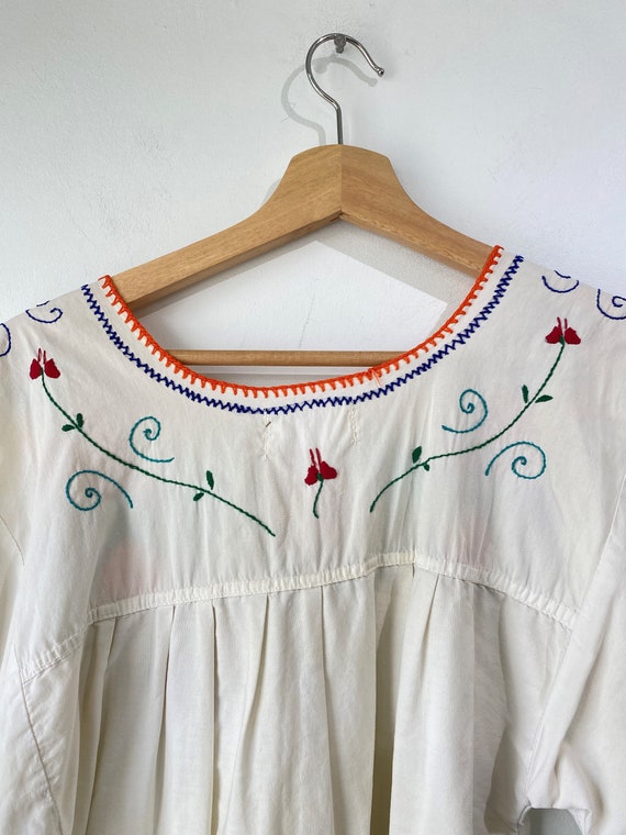 Colorful Mexican Embroidered Top - image 5
