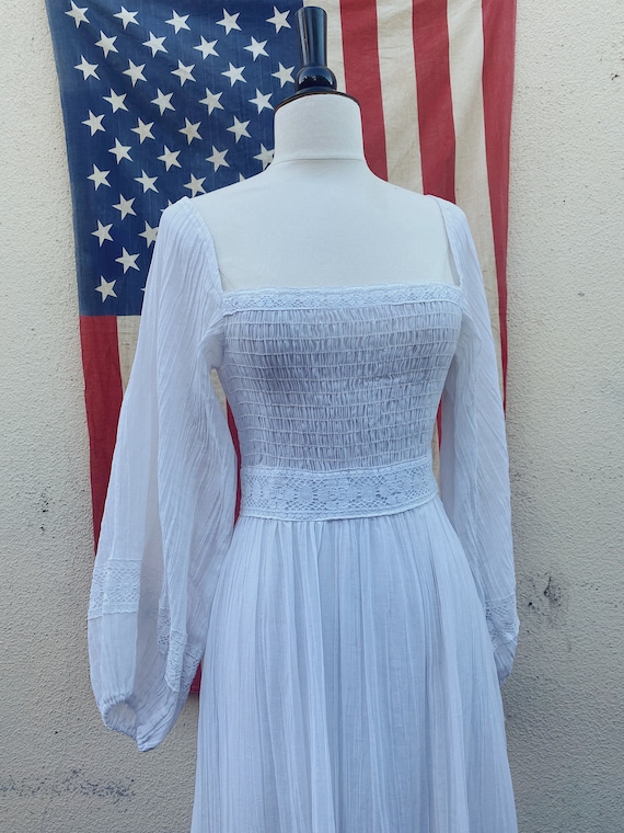 Vintage Puff Sleeve Mexican Wedding Dress