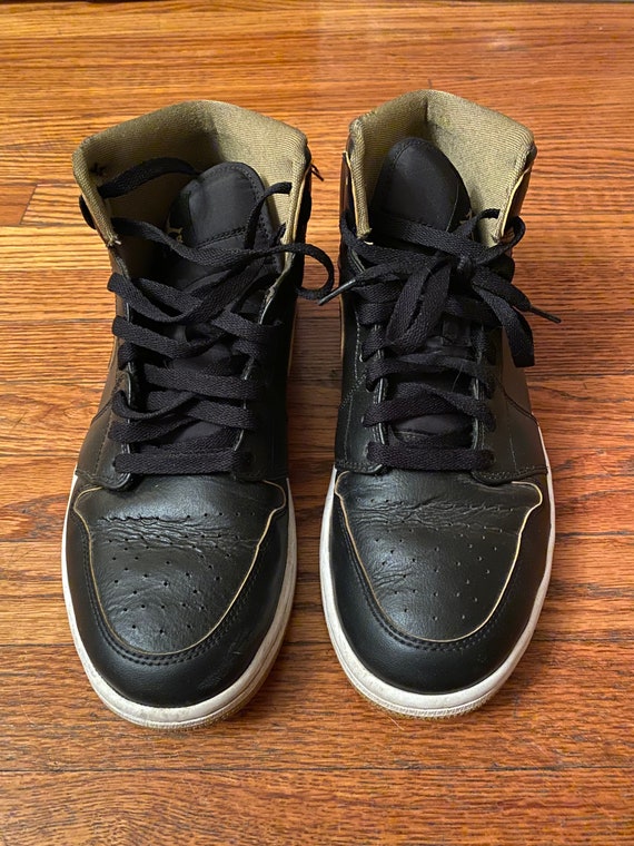 Mens jordans 10.5 sale