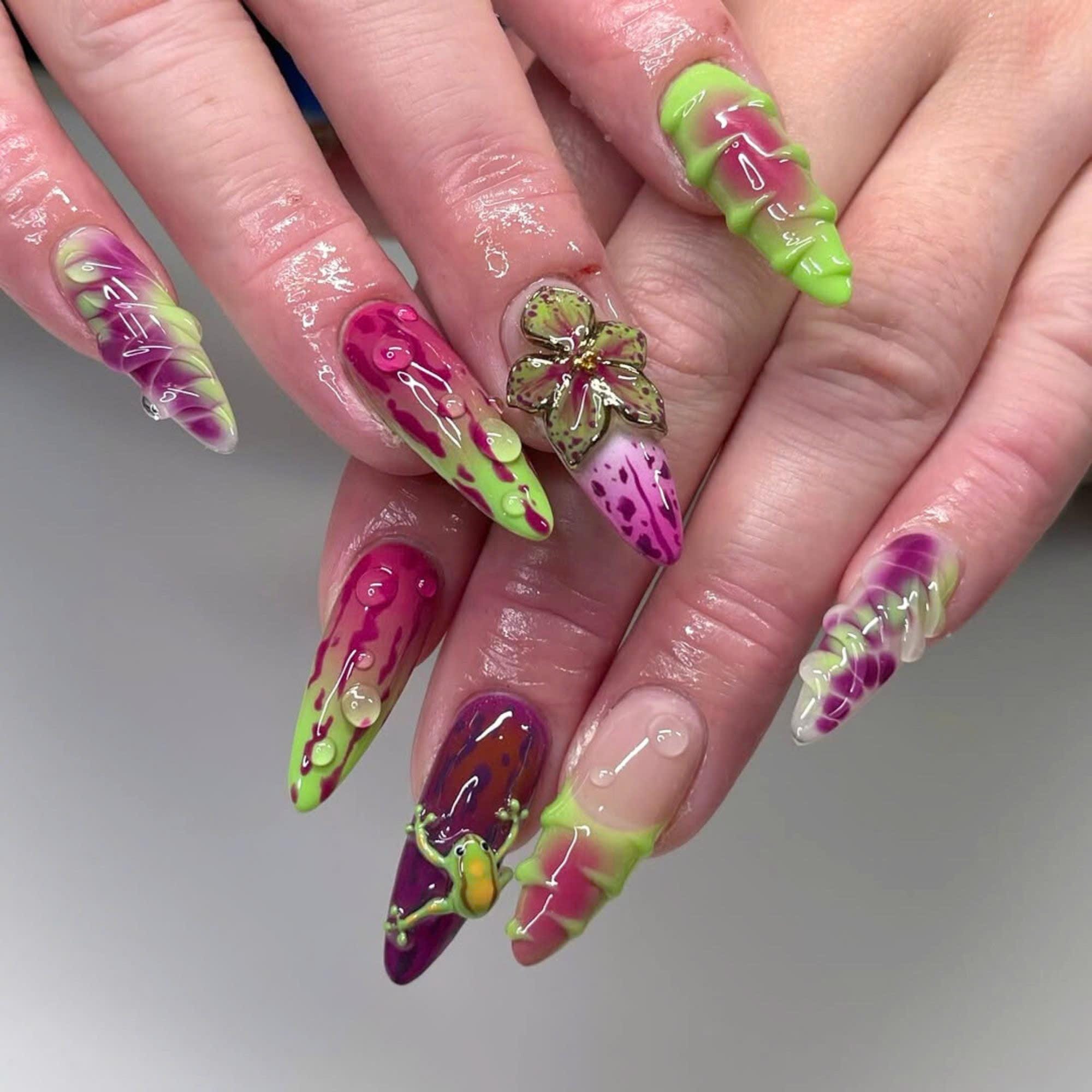 Green and pink nails - Etsy België, image size:2000x2000