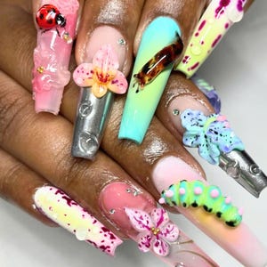 Unique Long Coffin Nails with 3D Dry Orchid Flower, Insect, Custom Colorful Spring Press On Nail, Floral Nail, Birthday, Holiday Nail, Gift.
