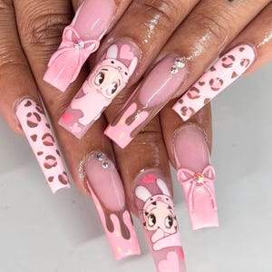 holiday nails, fake nail, gifts for her, press on nail, almond nail, valentines nails, silver accent nails, romantic nail art, elegant nails, daily wear nails, sparkly press-ons, red glitter nails, trendy nail, betty boop nails, pink nails, long square nails