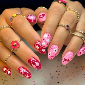 Trendy Valentine Press On Nails, Crystal Valentine Fake Nail Art with Heart, Flower, Red & Pink Almond Nail, Party Nail, Valentine Nail Gift
