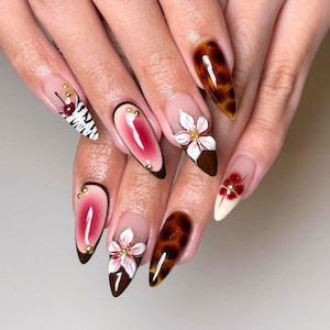 Hand-painted Brown Fake Acrylic Nails, 3D Press On Nail, Butterfly Nail, Blossom French Press On Nails For Autumn, Ombre Nail Art, Girl gift