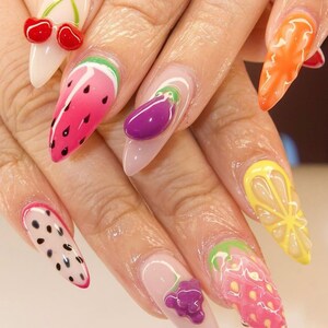 3D Fruit Garden Press On Nails, 3D Strawberry Nail,, Summer Holiday Fake Nails, Fresh Look False Nails for Holiday Birthday, Gift for Her.