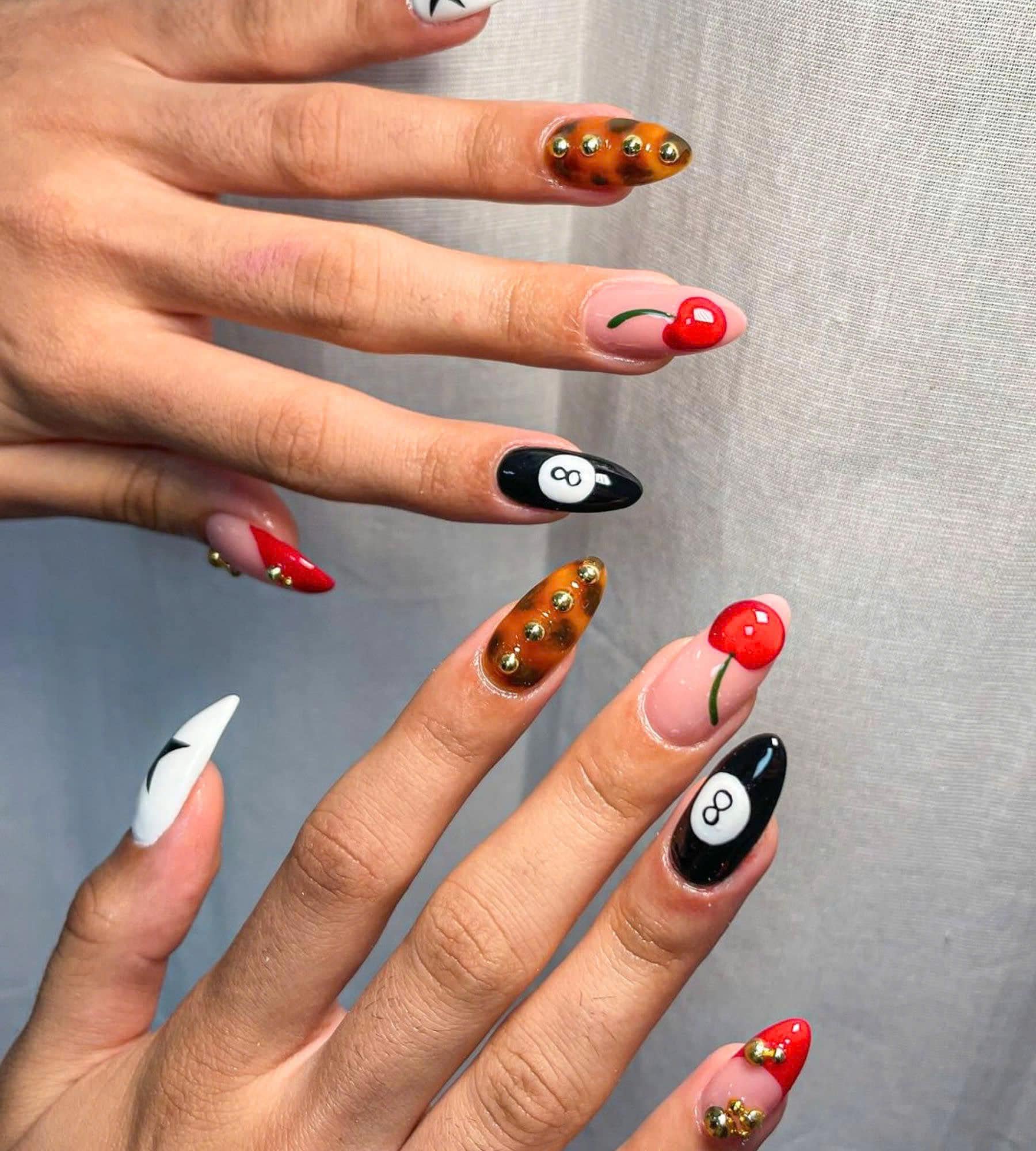 Elegant 8 Ball Press-on Nail, Cute Nails With 3D Ball - Cherry