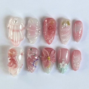 Jelly Ozean-inspirierte Press-On-Nägel, Sommerurlaub-Fake-Nägel, Strand-Thema mit Muscheln und Oktopus-Design, handgefertigter Nagel für Summer Vibes