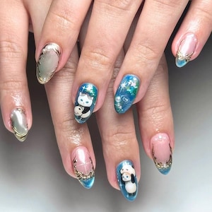 Uñas postizas personalizadas con diseño de panda, diseño asiático hecho a mano, juego de uñas con forma de almendra y flor de loto, juego de uñas con dibujos animados, uñas con puntas francesas. Regalo
