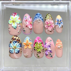 Handmade Fairy Garden Press On Nails with Flowers, Leopard Print, Seashell, Tropical Bloom Nail Set, Vibrant Orchid Fake Nails, Spring Nails