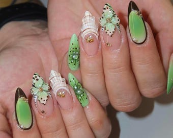 Handbemalte Grüne Nagelpresse auf, 3D Blumennägel, Beliebte Nägel, Y2K Nägel, Benutzerdefinierte Nagelkunst, Geburtstagsnägel, Nageldesigns, Elegantes Nagelset