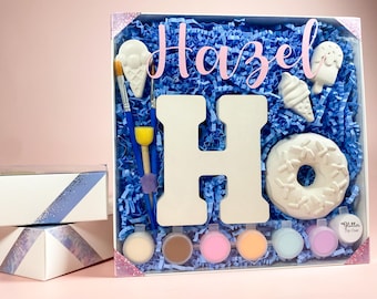 Personalized Plaster Painting Kit: Initial & Desserts Gift Box