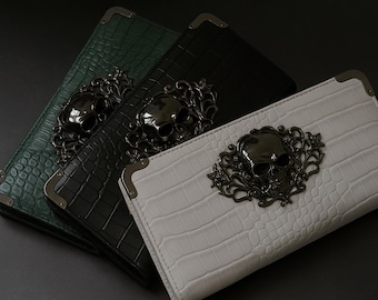 Goth Faux Leather Wallet with Skull Hardware: Compact Accordion Card Holder