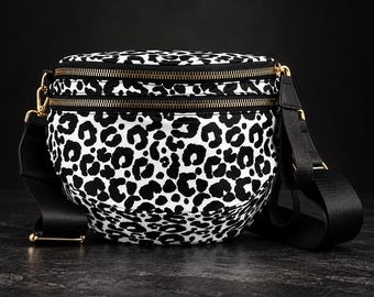 Bolso bandolera de leopardo blanco y negro, bolso de hombro con estampado animal, bolso de mano de piel sintética llamativo para el día a día.