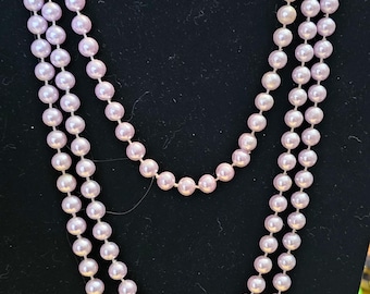 Vintage Lavendar Pearl Bead 28" Necklace