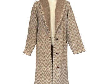 Vintage 70s Chevron Wool Long Cardigan: Tan Cream Zigzag Knit, Shawl Collar, Men's Small
