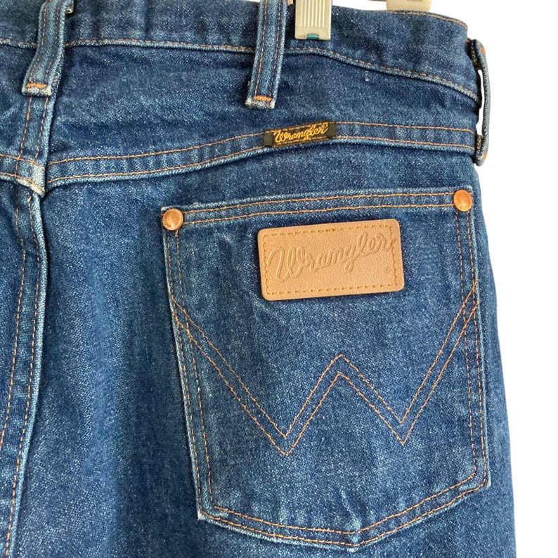 Vintage 90s Wrangler Straight Leg Jeans – Dark Blue – USA Made – 35x34 image 14